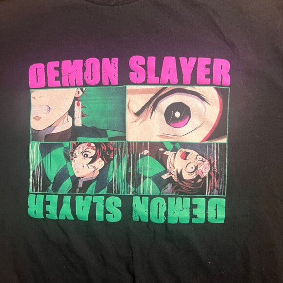 Demon Slayer Men LG Black Kimetsu No Yaiba Anime Manga Short Sleeves‎ Shirt (L) - Picture 2 of 4